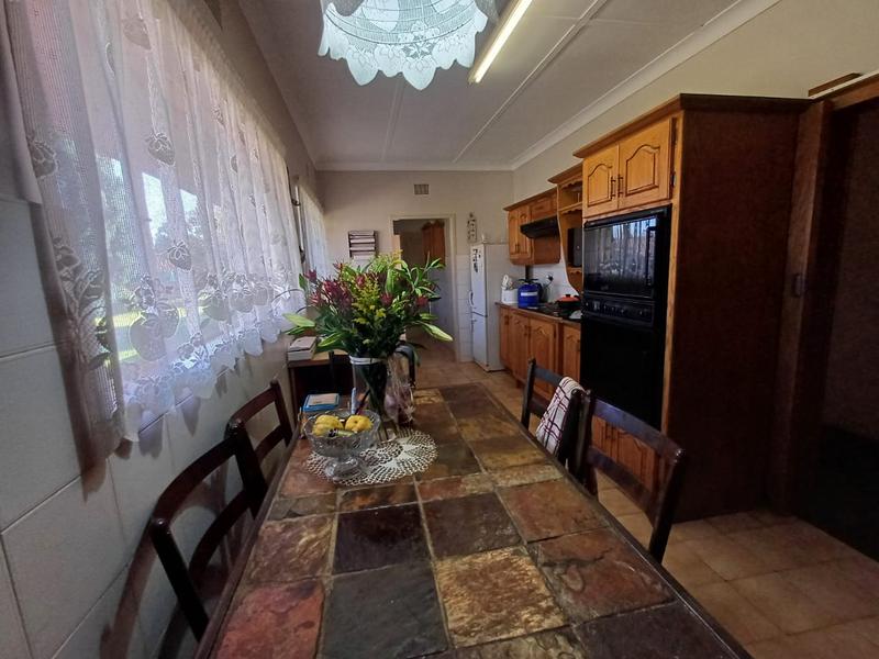 5 Bedroom Property for Sale in Parys Free State